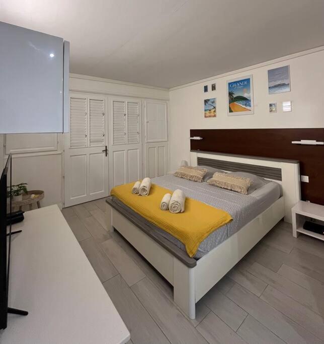 La Vida Loca Apartment Saint-Francois  Ngoại thất bức ảnh