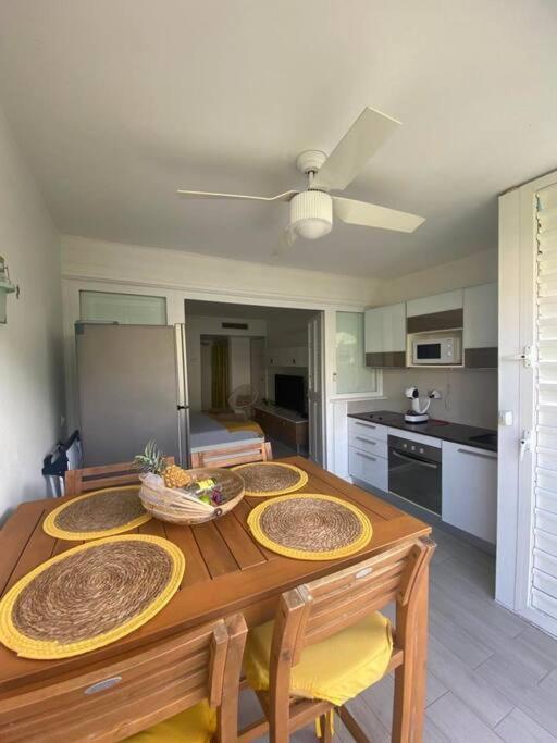La Vida Loca Apartment Saint-Francois  Ngoại thất bức ảnh
